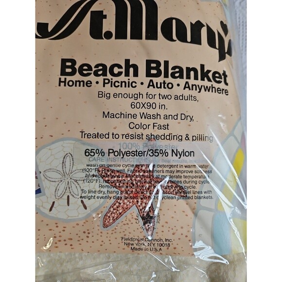 VTG 1980s St Mary's Blanket Day at the Beach 60x90 Penguins Palm Trees NEW - Picture 2 of 5